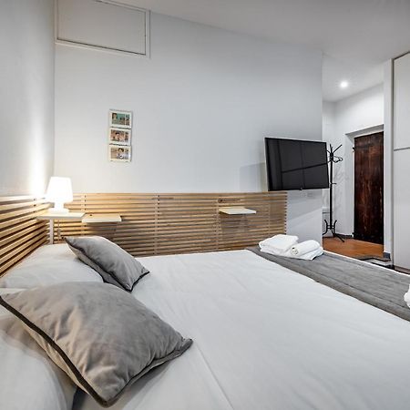 Roommo Via Dei Pilastri Ambra Firenze Bagian luar foto