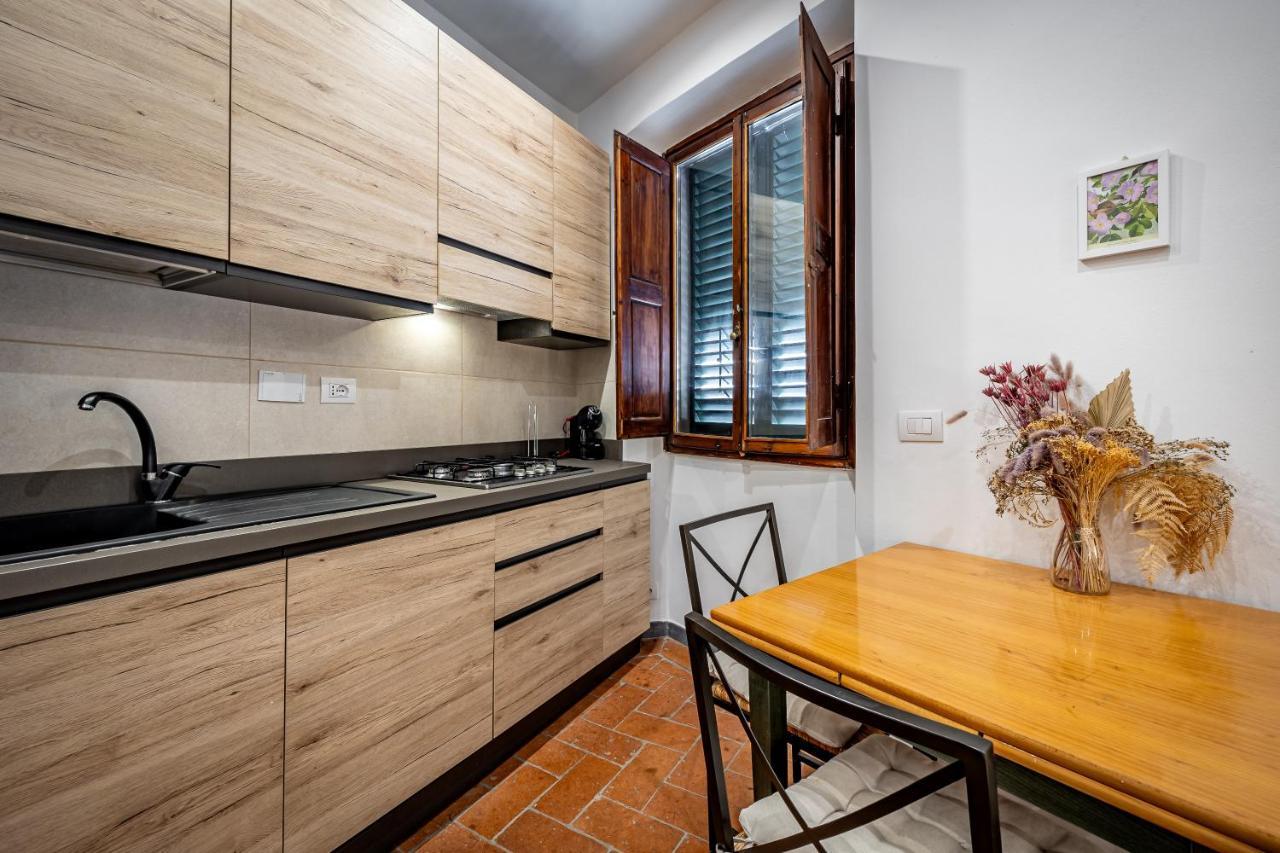 Roommo Via Dei Pilastri Ambra Firenze Bagian luar foto